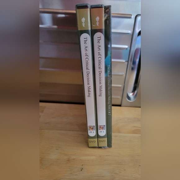 NWT BRAND NEW The Art of Critical Decision Making Parts 1 & 2 DVDs w/ Guidebook - Picture 5 of 5
